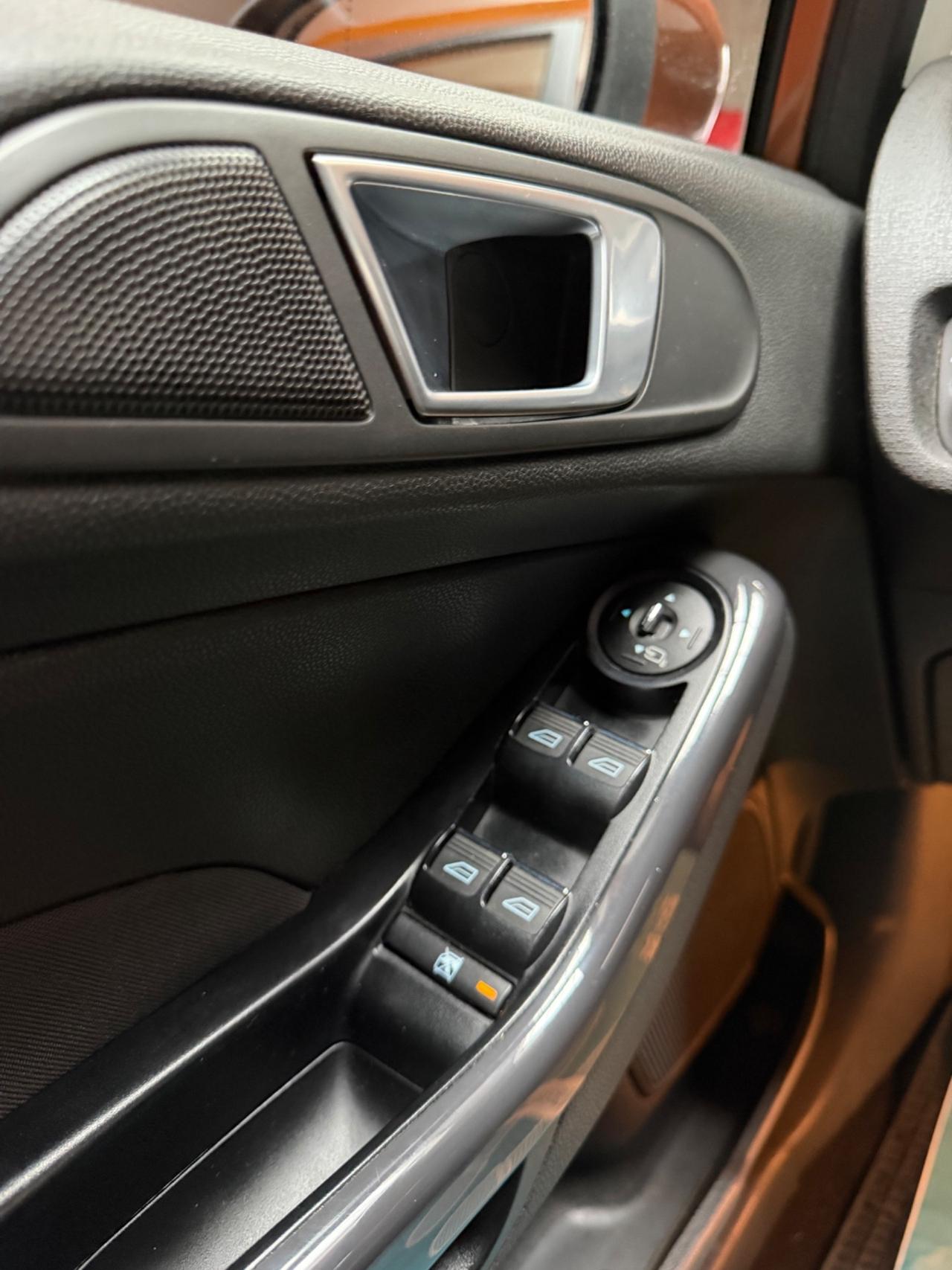 Ford Fiesta 1.0 Neopatentati Euro 5