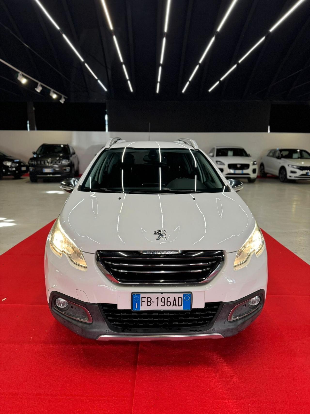PEUGEOT 2008 NEOPATENTATI