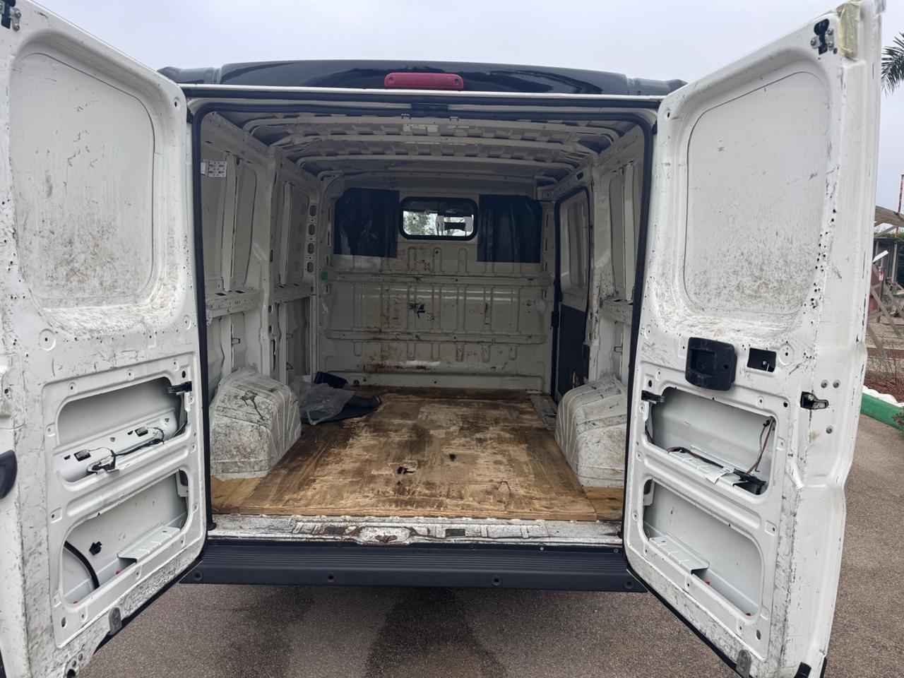 PEUGEOT BOXER 2.2 130 CV GARANZIA 24 MESI