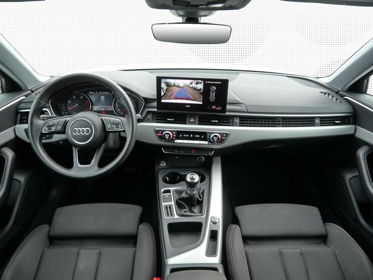 Audi A4 ADVANCED SPORT