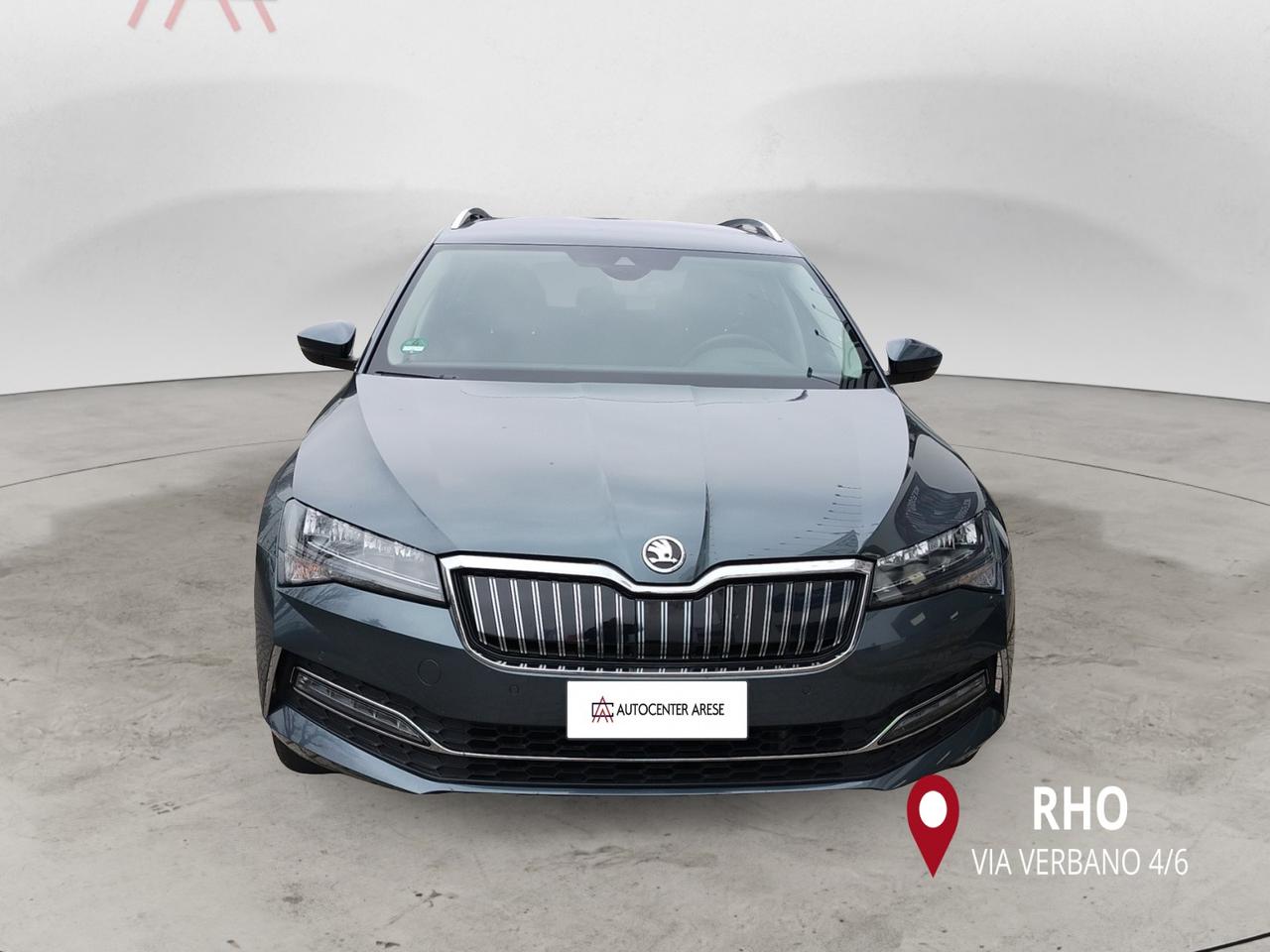 Skoda Superb iV Wagon Superb Wagon iV 1.4 tsi phev Executive dsg