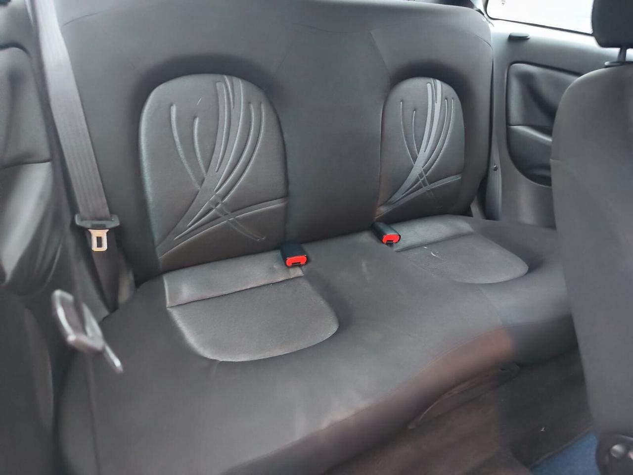 Lancia Ypsilon 2011---1.2 Benzina Neopatentati