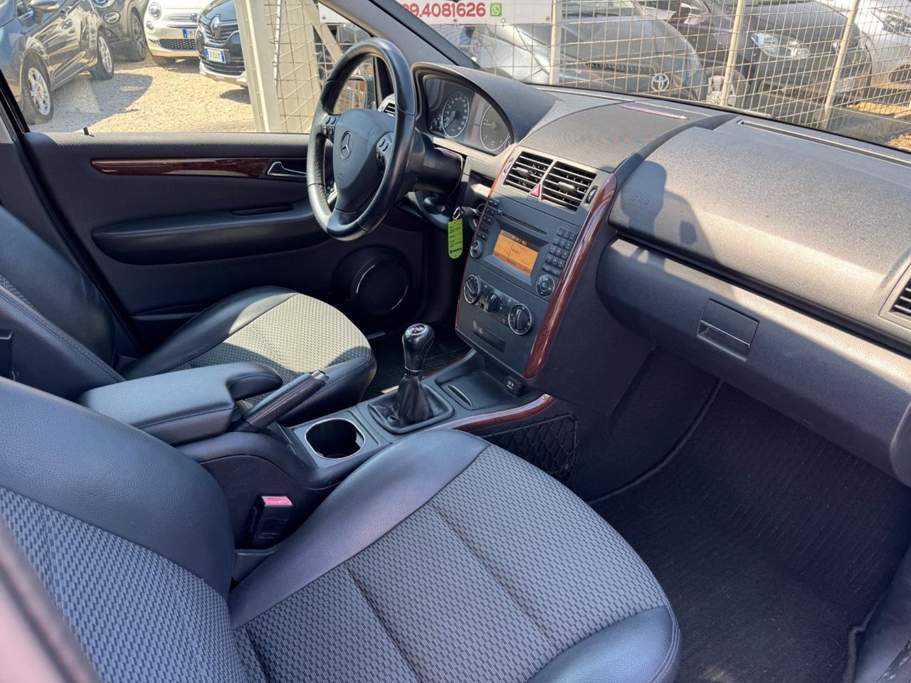 Mercedes-benz A 160 CDI BlueEFFICIENCY Avantgarde