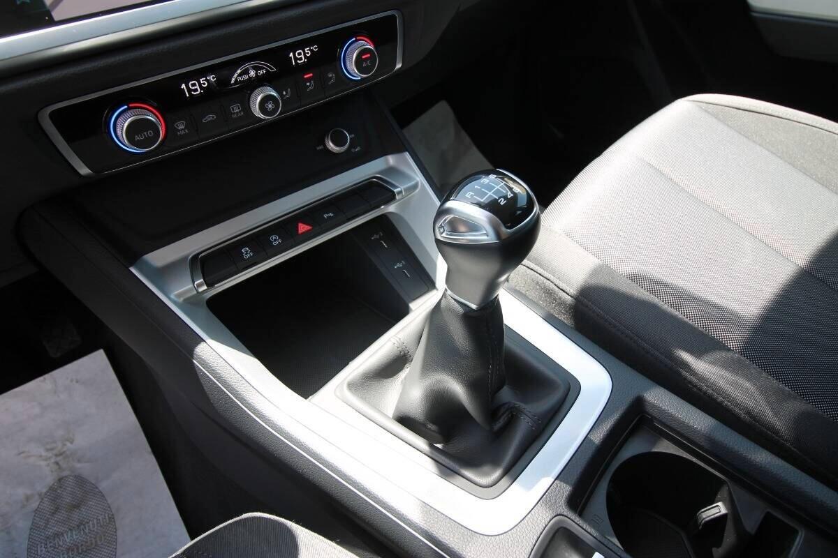 Audi Q3 35 TFSI 150cv Business 6marce|2021