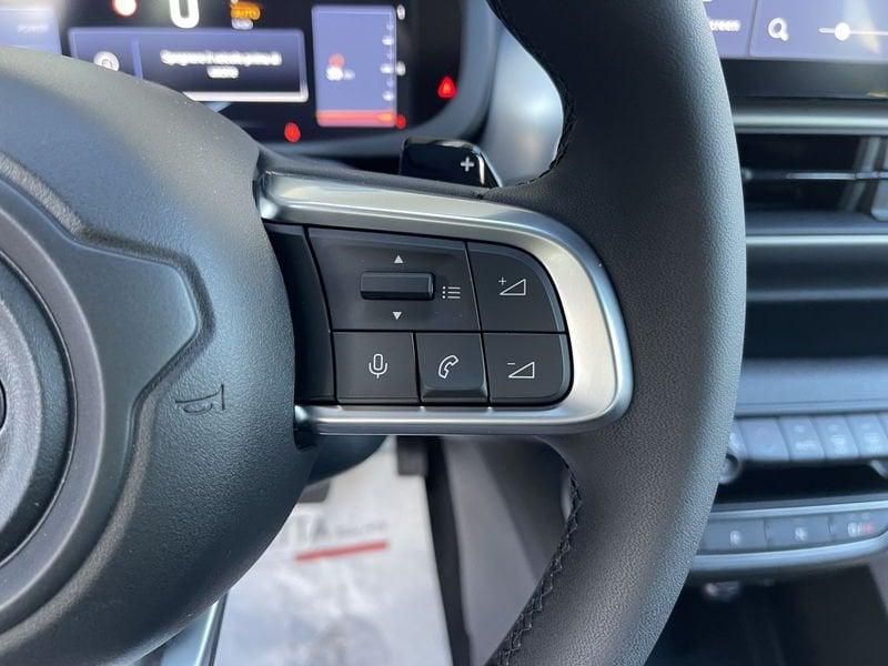 Jeep Avenger 1.2 turbo e-hybrid mhev Upland 4xe 145cv edct6 - KM0