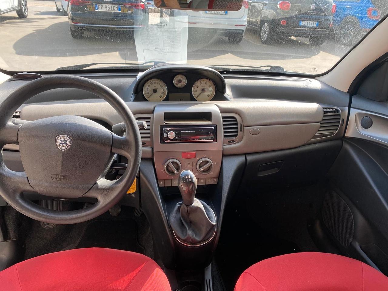 Lancia Ypsilon 1.3 Multijet 16V Argento