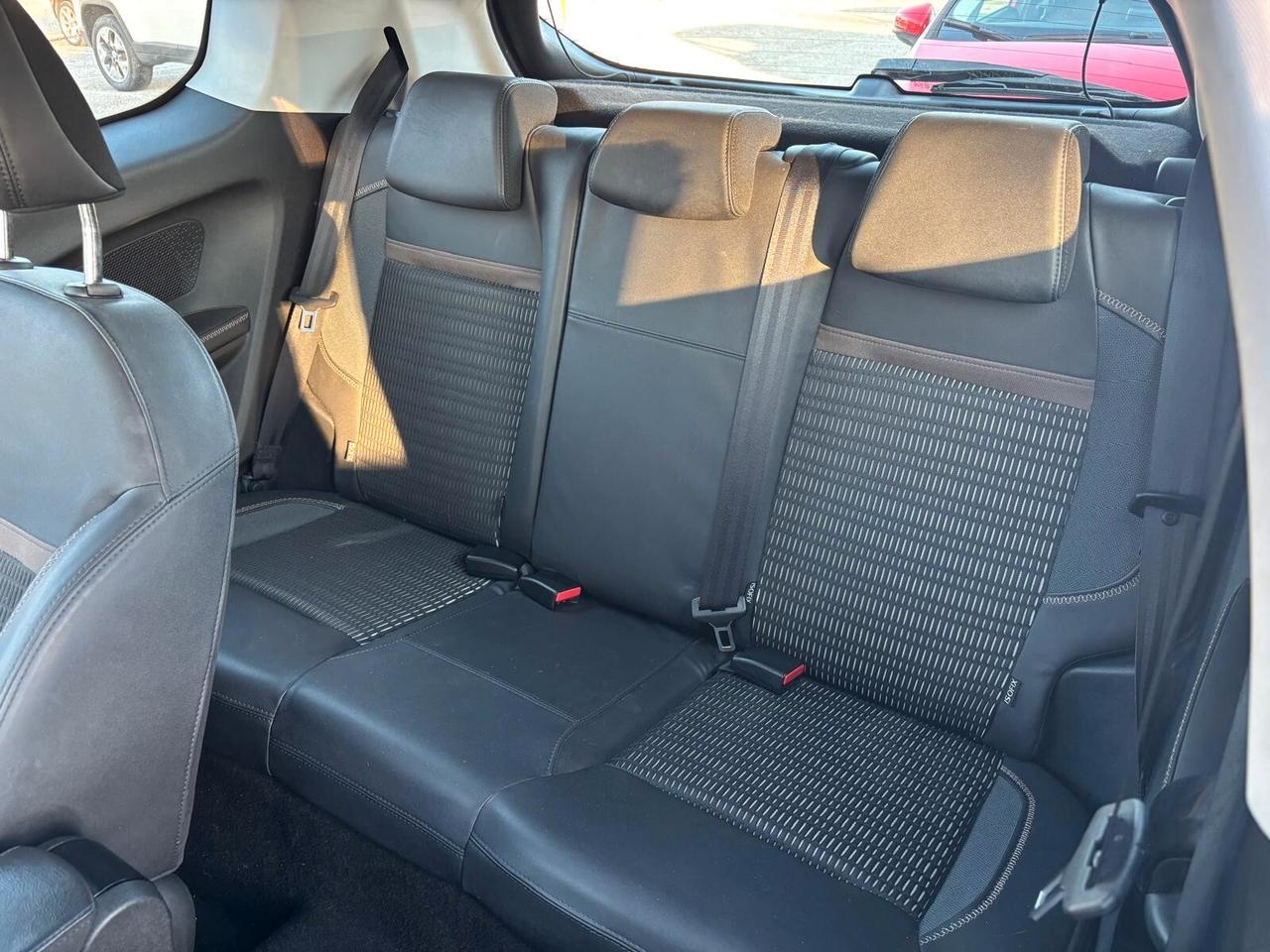 Peugeot 208 ALLURE 1.2 3 porte - 2015