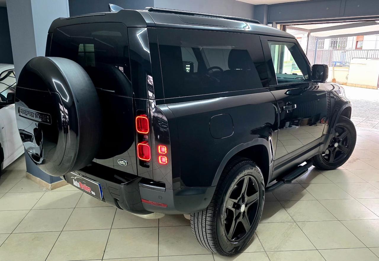 Land Rover Defender 90 3.0D 200cv AWD X-Dynamic HSE FULL BLACK