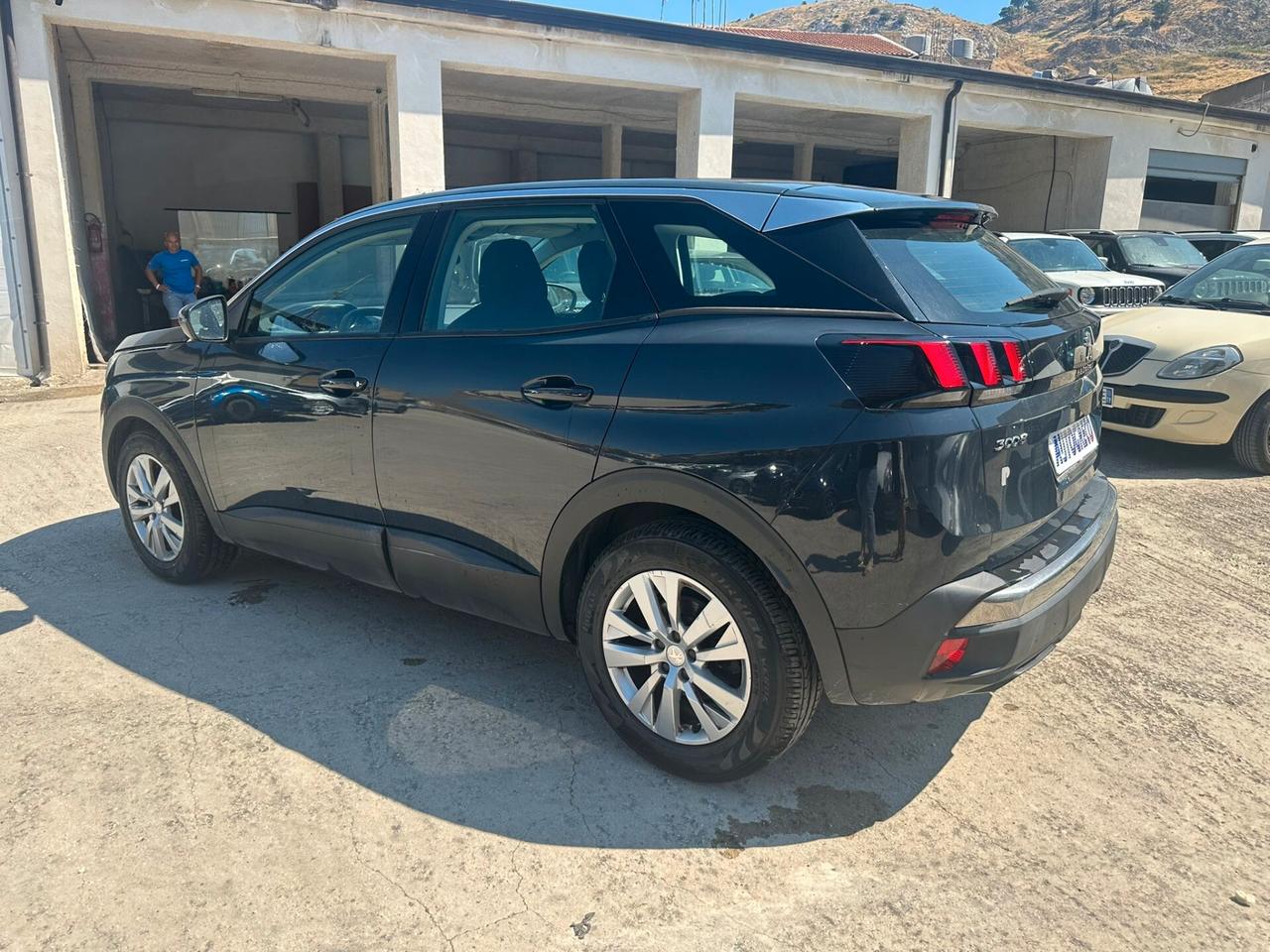 Peugeot 3008 BlueHDi 130 S&S Business