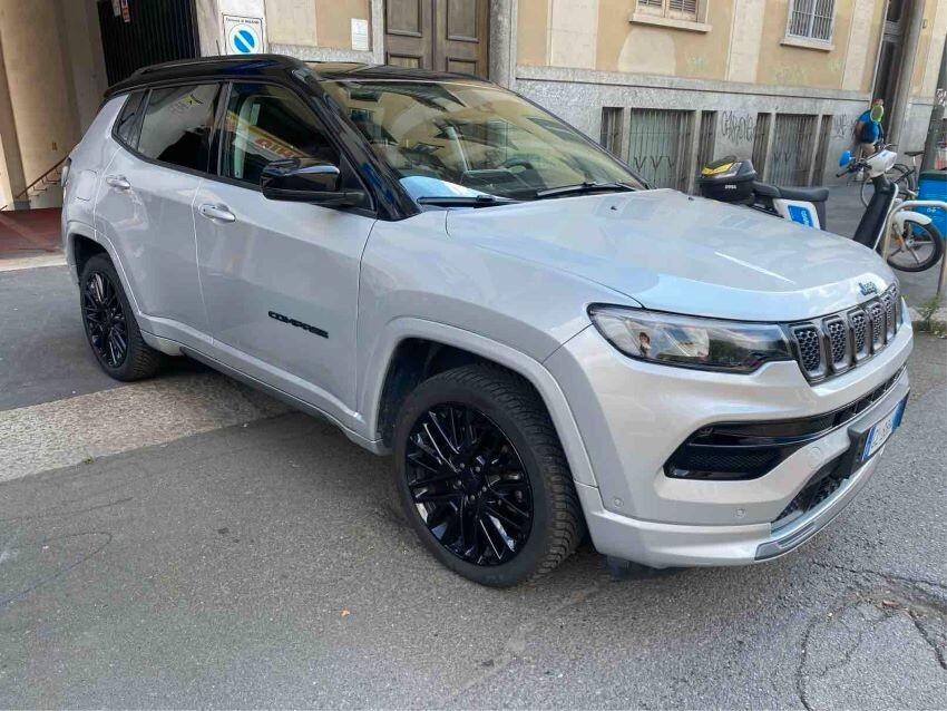 Jeep Compass 1.3 T4 240CV PHEV AT6 4xe S no vincoli finanziari