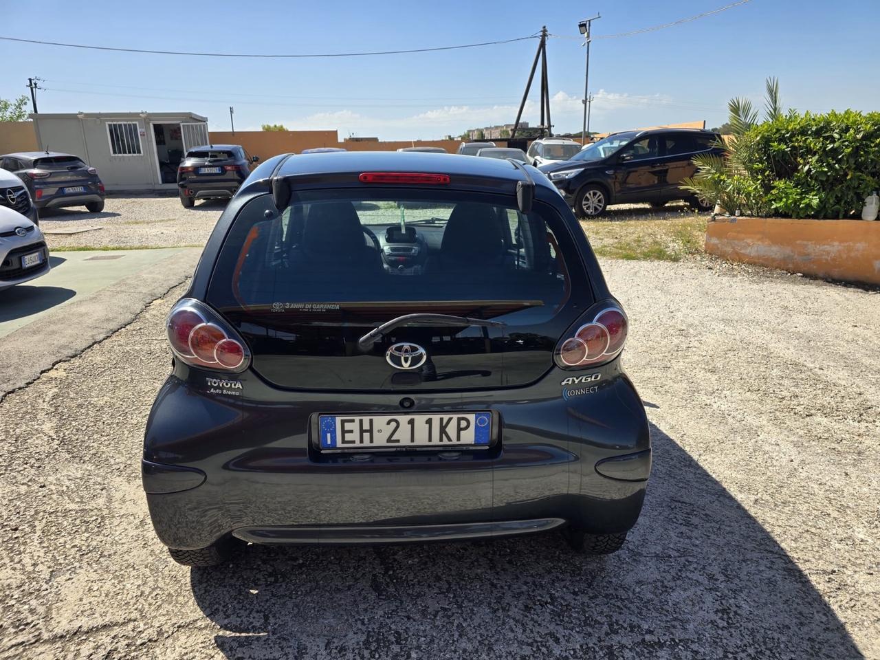 Toyota Aygo 1.0 12V VVT-i 5 porte Now Connect