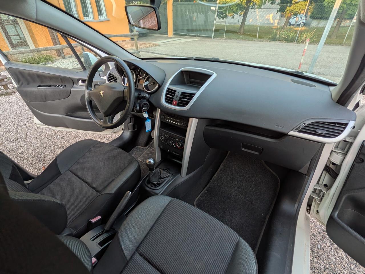 Peugeot 207 Plus 1.4 8V 75CV 5p. ECO GPL NEOPATENTATI