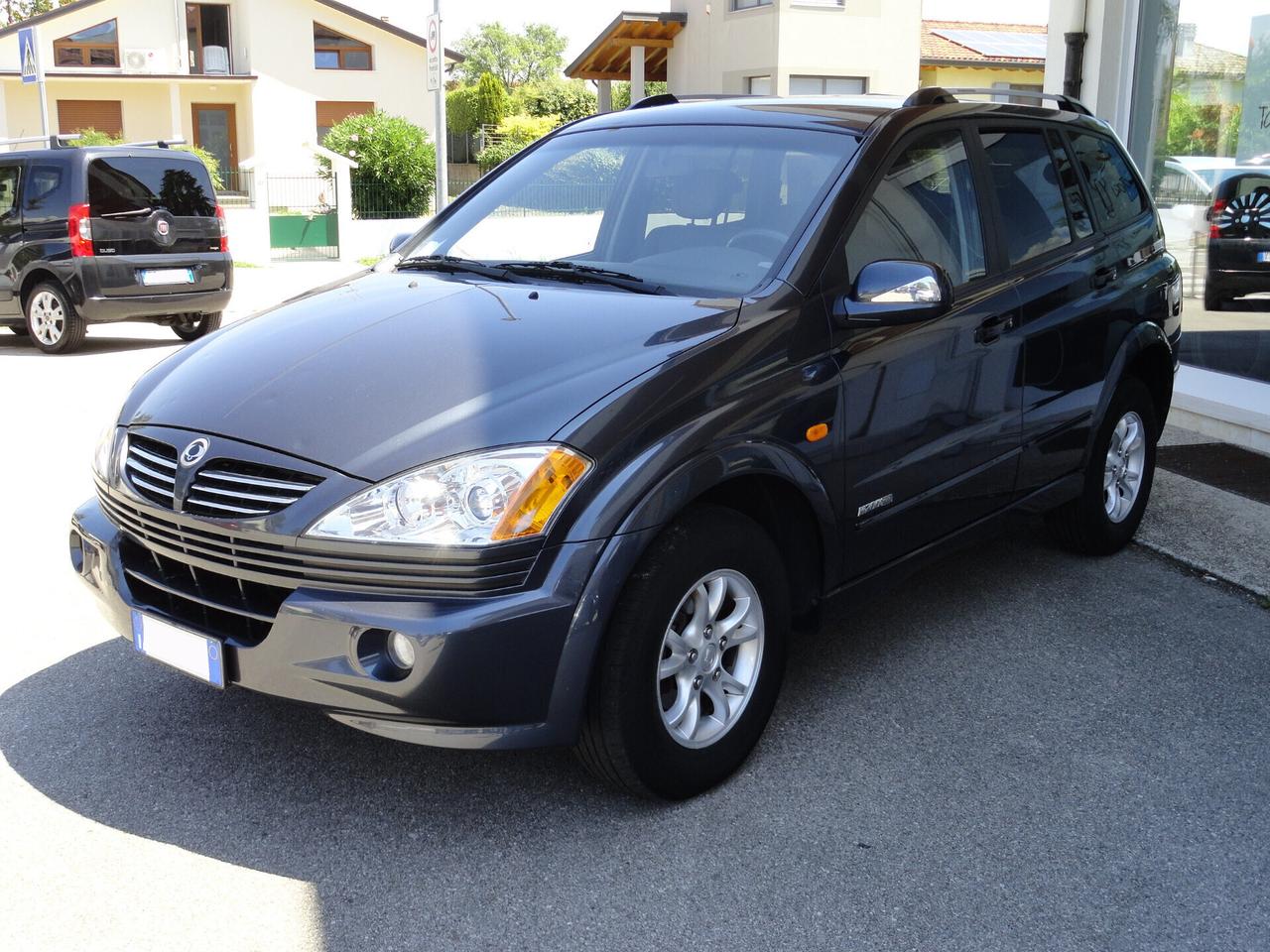 Ssangyong Kyron 2.0 XDi Premium (Autovettura in conto vendita viene venduta come vista e piaciuta)