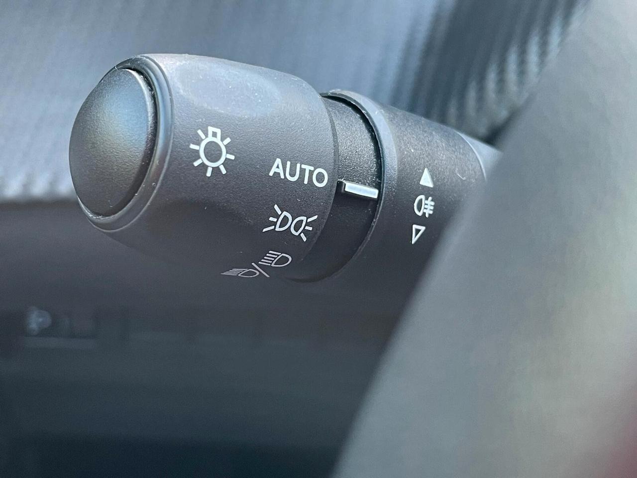 Peugeot 208 PureTech 100 Stop&Start 5 porte Allure 2024