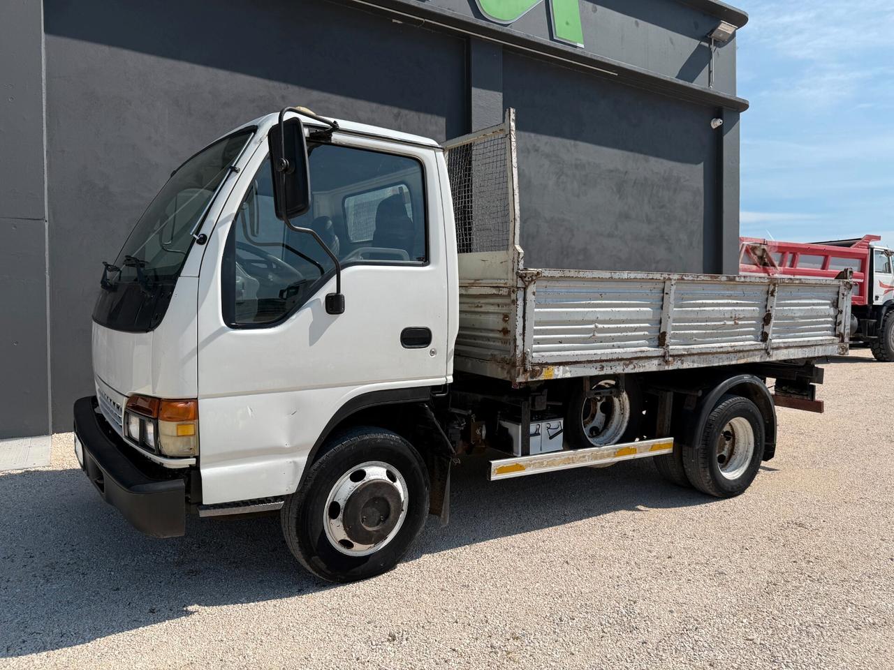 Isuzu NPR70.130 Kipper 3.40m 4x2 Euro2