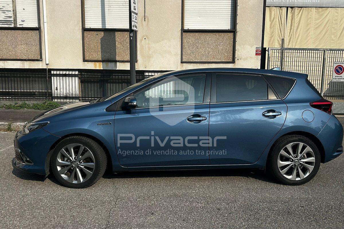 TOYOTA Auris 1.8 Hybrid Lounge