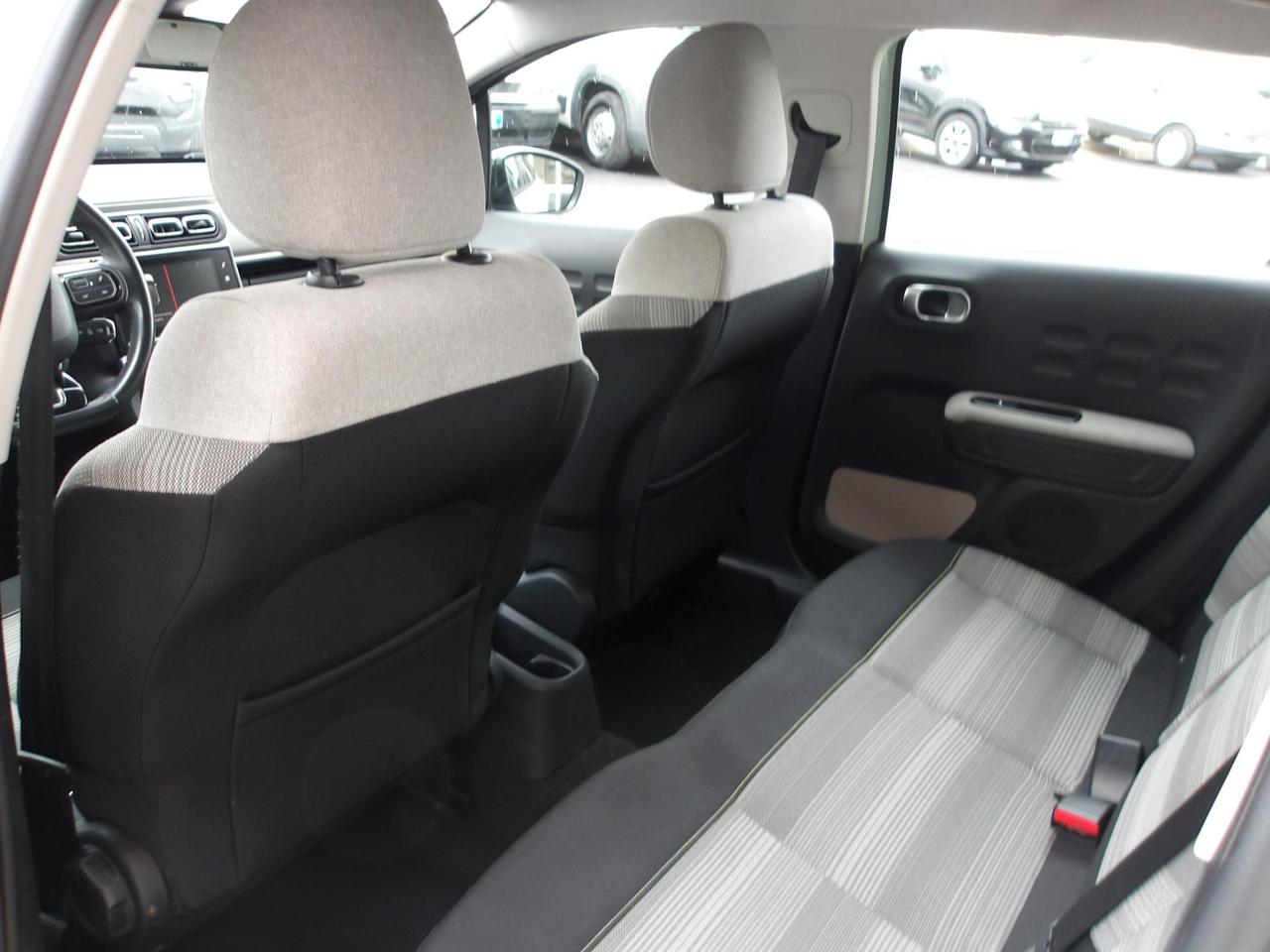 Citroen C3 1.2 puretech Shine 82cv