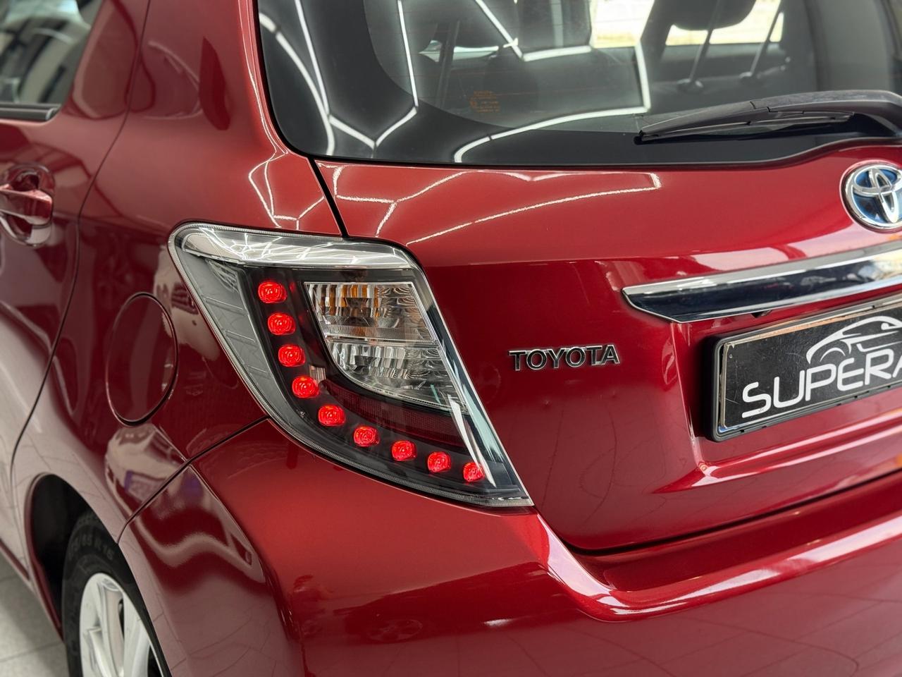 Toyota Yaris 1.5 Hybrid 5 porte Lounge