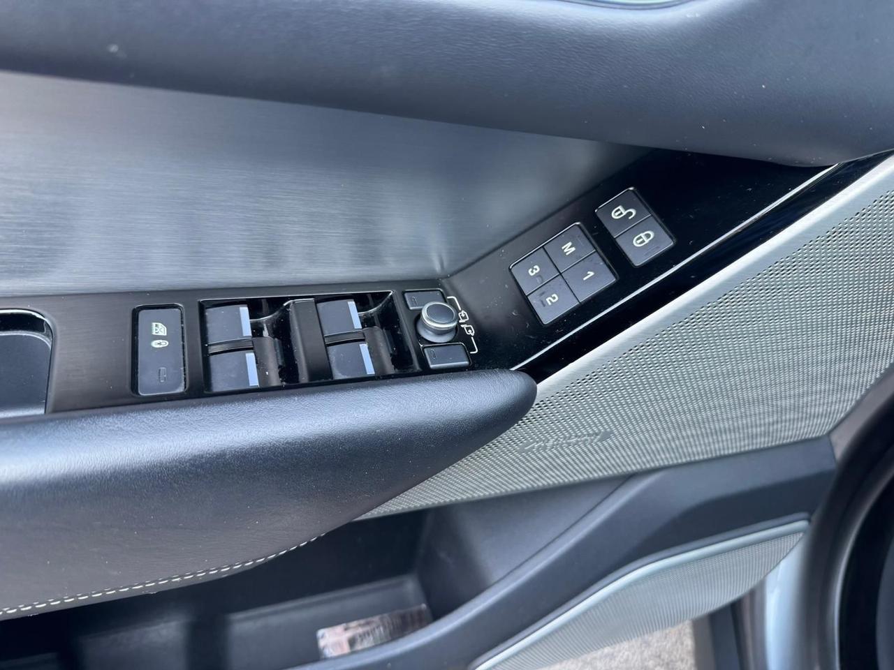 Land Rover Range Velar 3.0D V6 300 CV R-Dynamic HSE