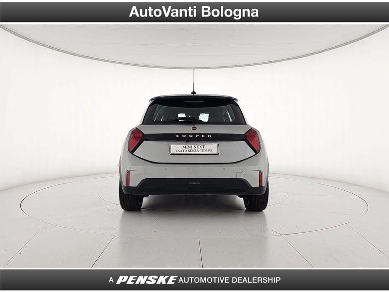MINI Cooper Mini Cooper 3p 1.5 C Favoured auto