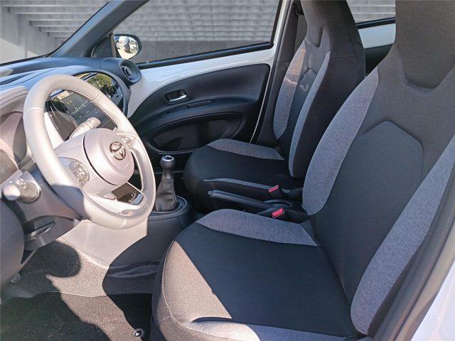TOYOTA Aygo X Aygo X 1.0 VVT-i 72 CV 5 porte Active
