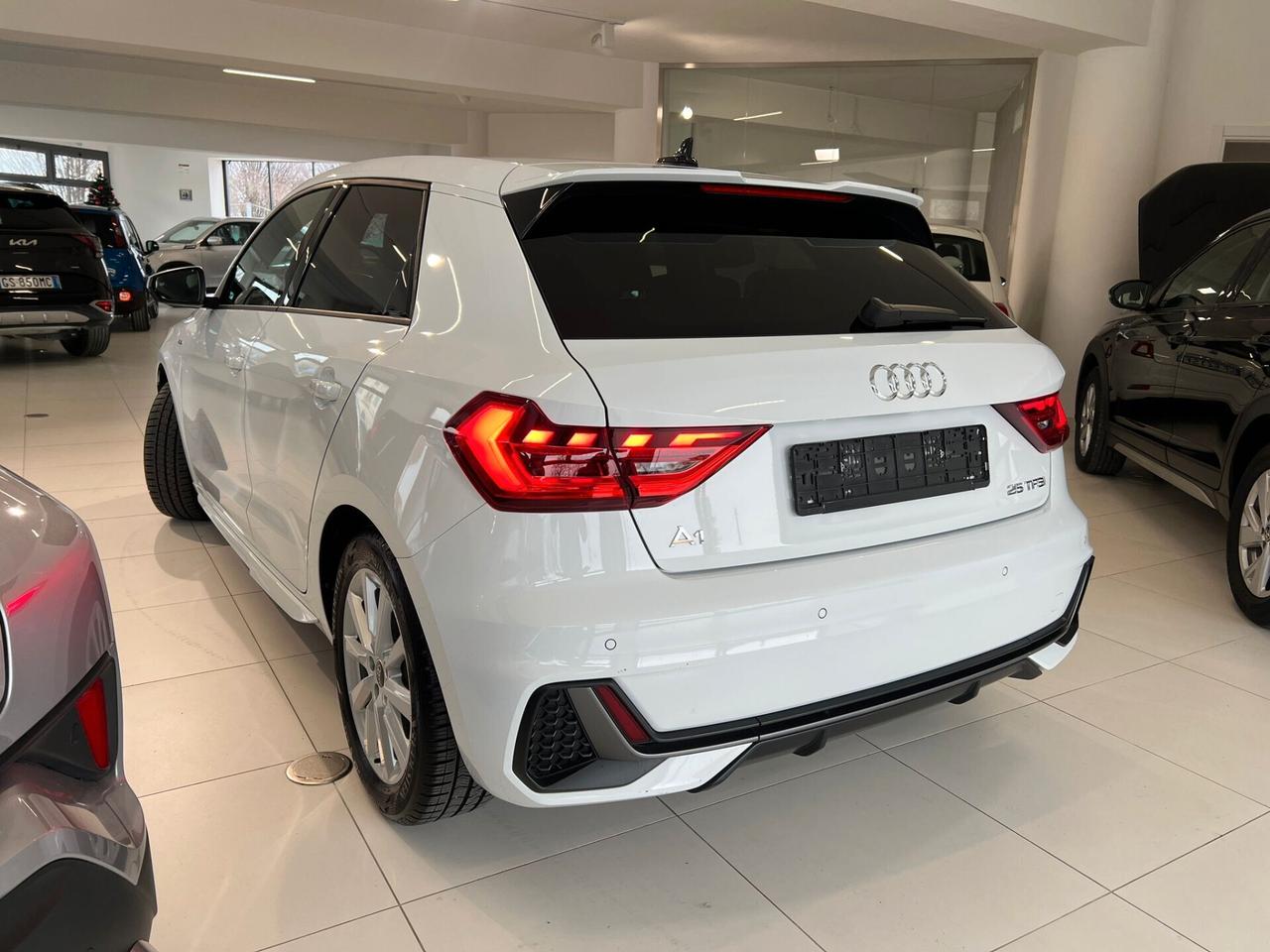 Audi A1 SPB 25 TFSI S tronic line edition
