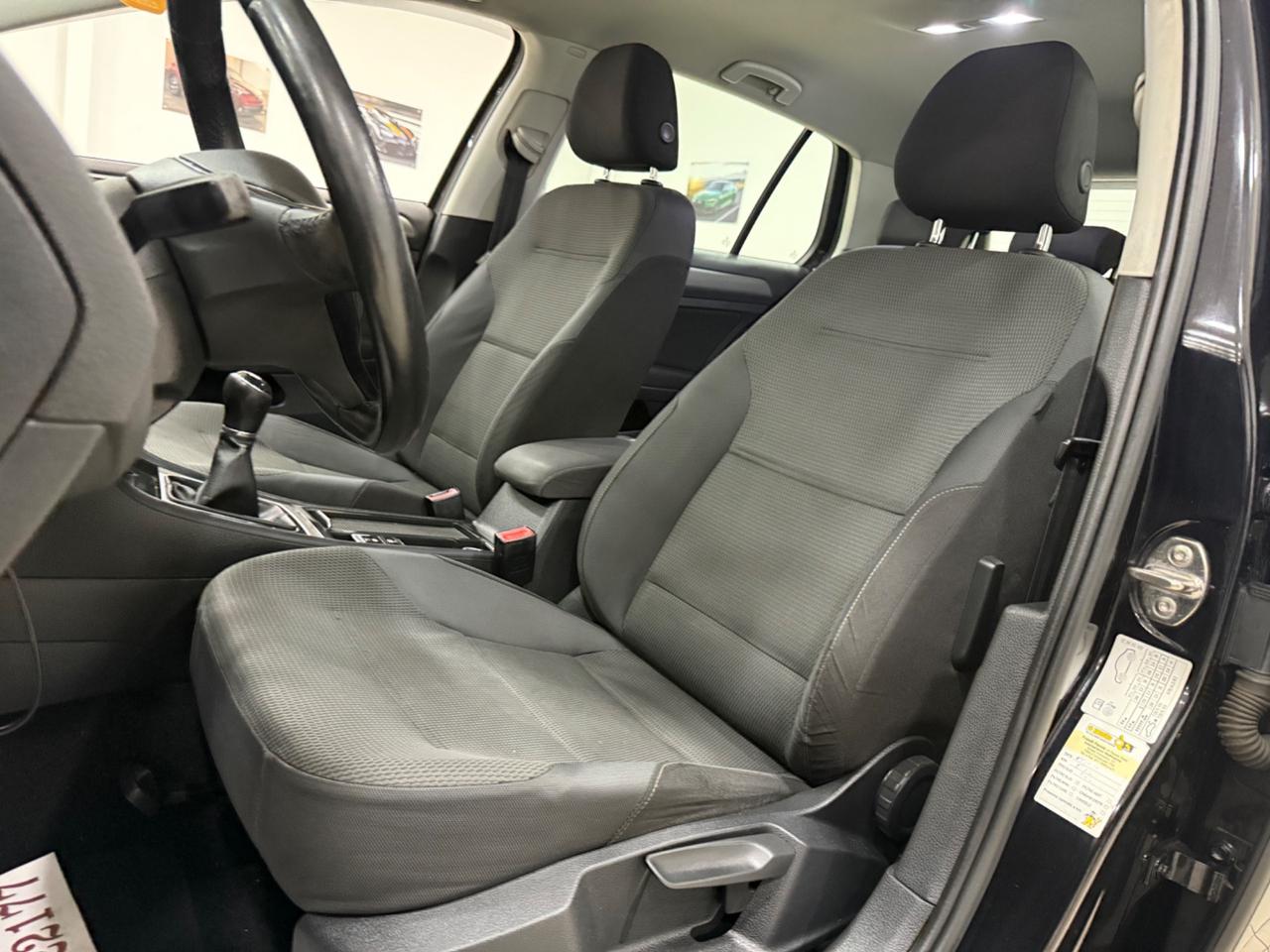 Volkswagen Golf 7 1.6 TDI 2016 full optional