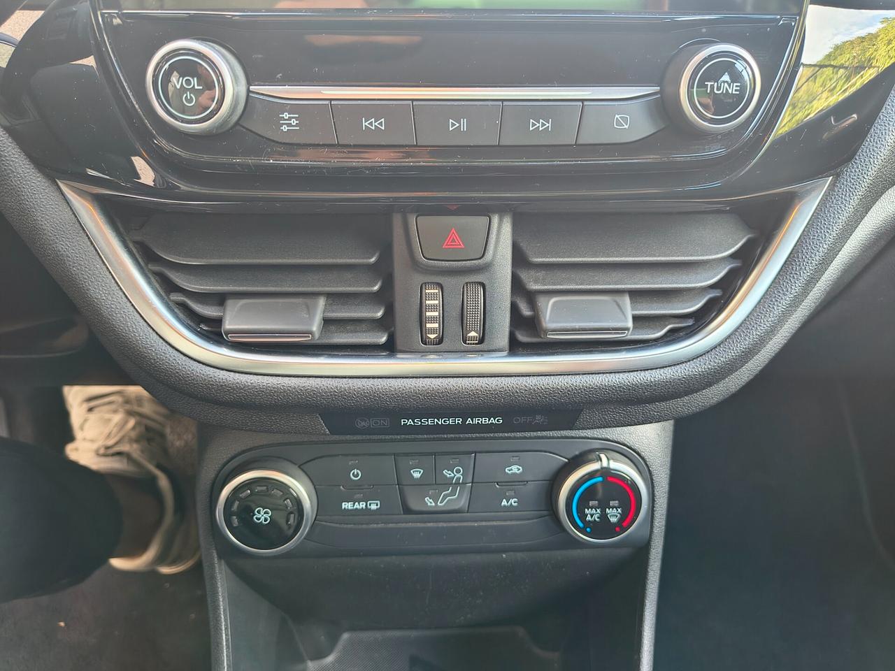 FORD FIESTA 1.1 5 PORTE PLUS "PARI AL NUOVO"