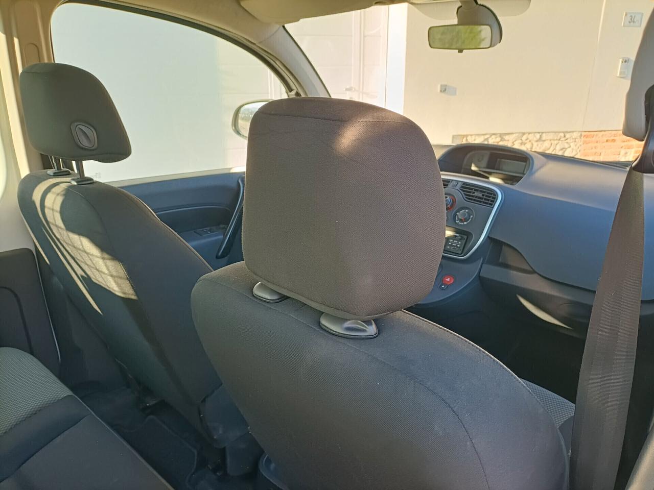 Renault Kangoo Blue dCi 95CV Express Maxi Combi -N1 Autocarro 4posti