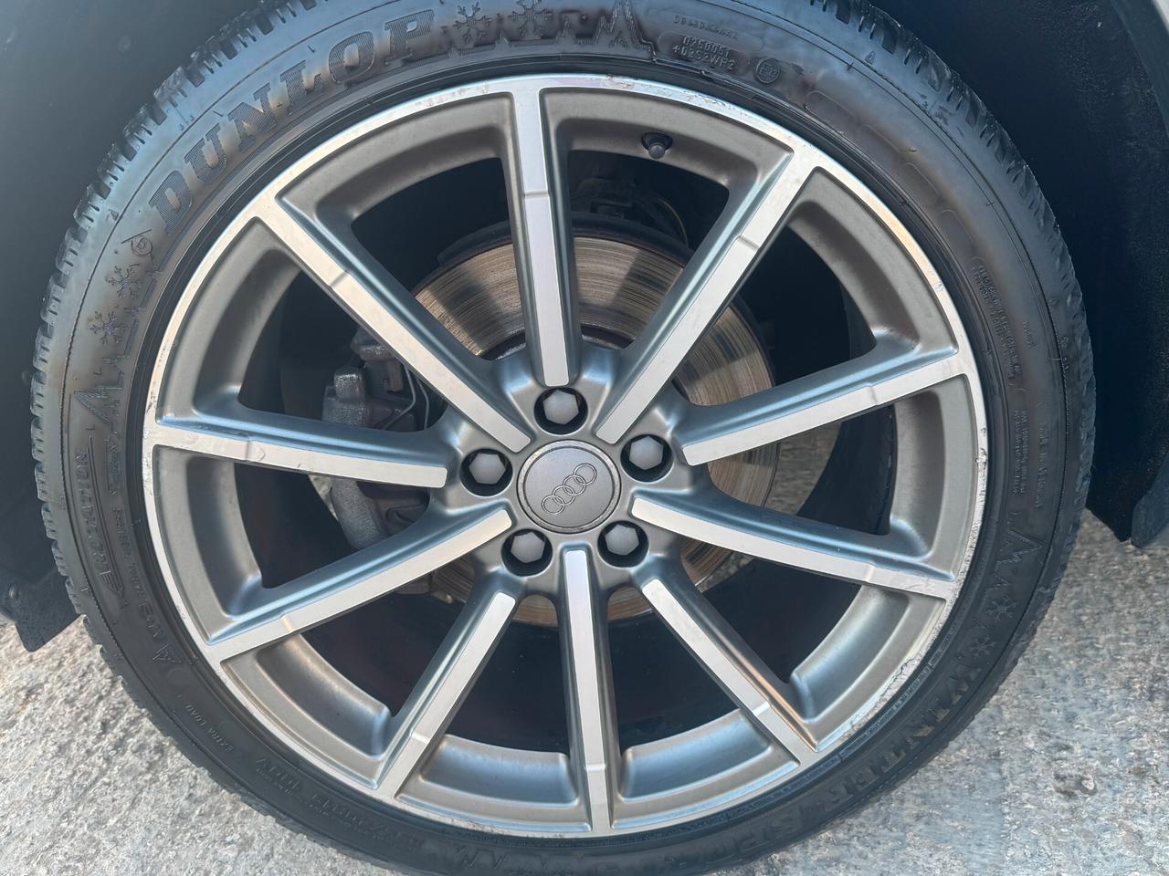 Audi Q3 2.0 TDI 150 CV quattro S tronic Sport .Tagliandi certificati Audi
