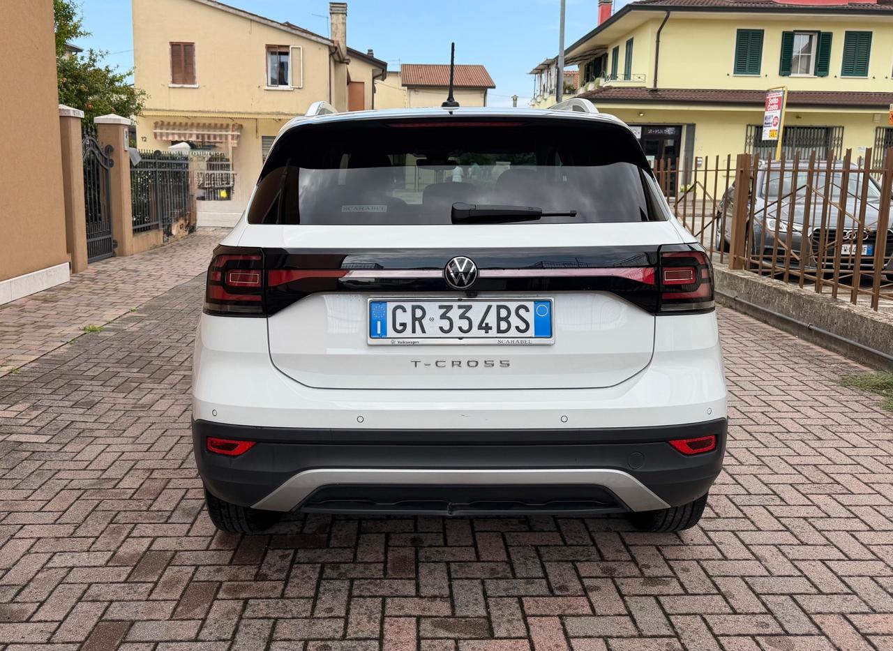 Volkswagen T-Cross 1.0 TSI 110 CV Ok Neopatentati