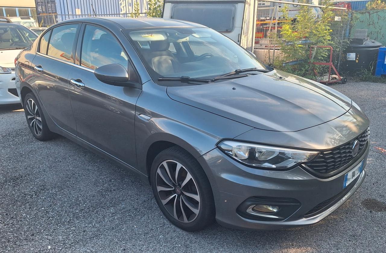 Fiat Tipo 1.6 Mjt 4 porte Lounge