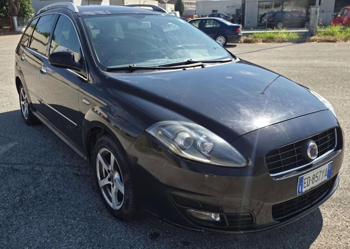 Fiat Croma 1.9 diesel 2010 automatico