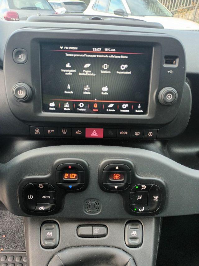 FIAT Panda 1000 HYBRID CROSS 70CV CARPLAY CLIMAUTO ITALIA
