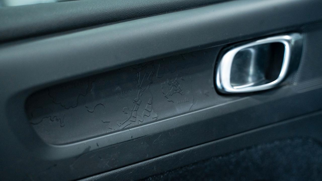 Volvo XC40 2.0 D3 150CV MOMENTUM PRO AUTO NAVI LED FULL OPTIONAL