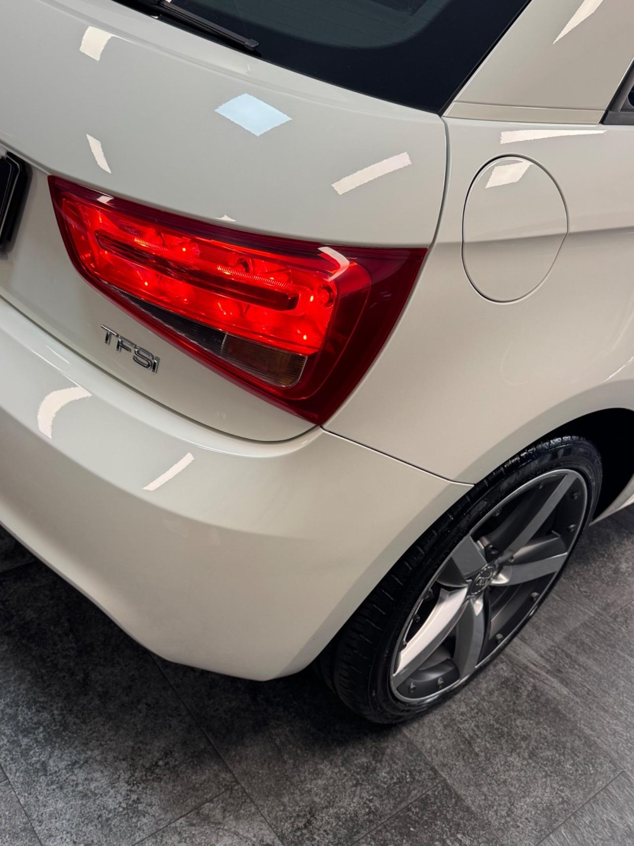 Audi A1 1.2 TFSI 86 Cv S- Line Finanziabile