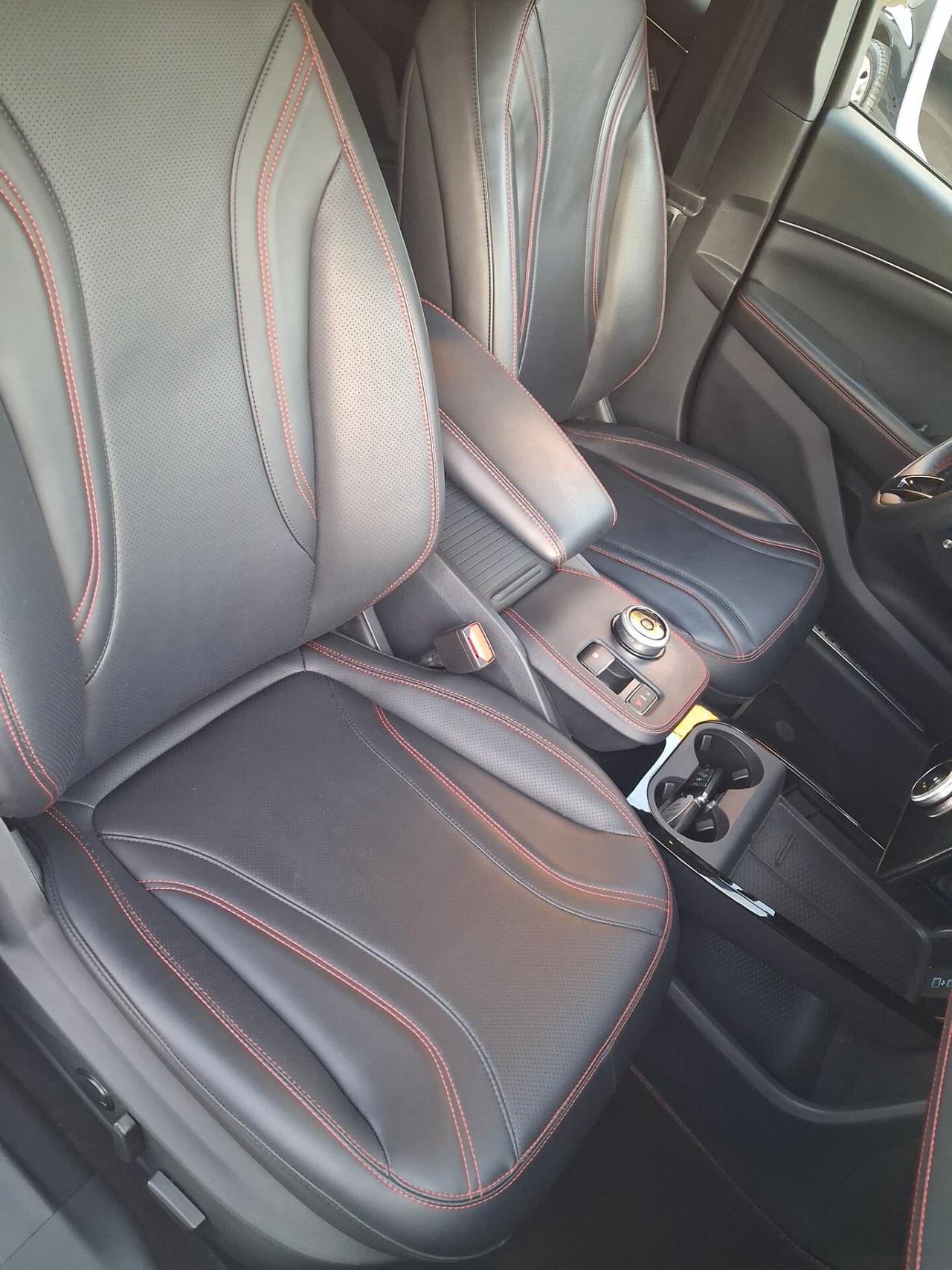 Ford Mustang Mach-E AWD Extended Range 371 CV