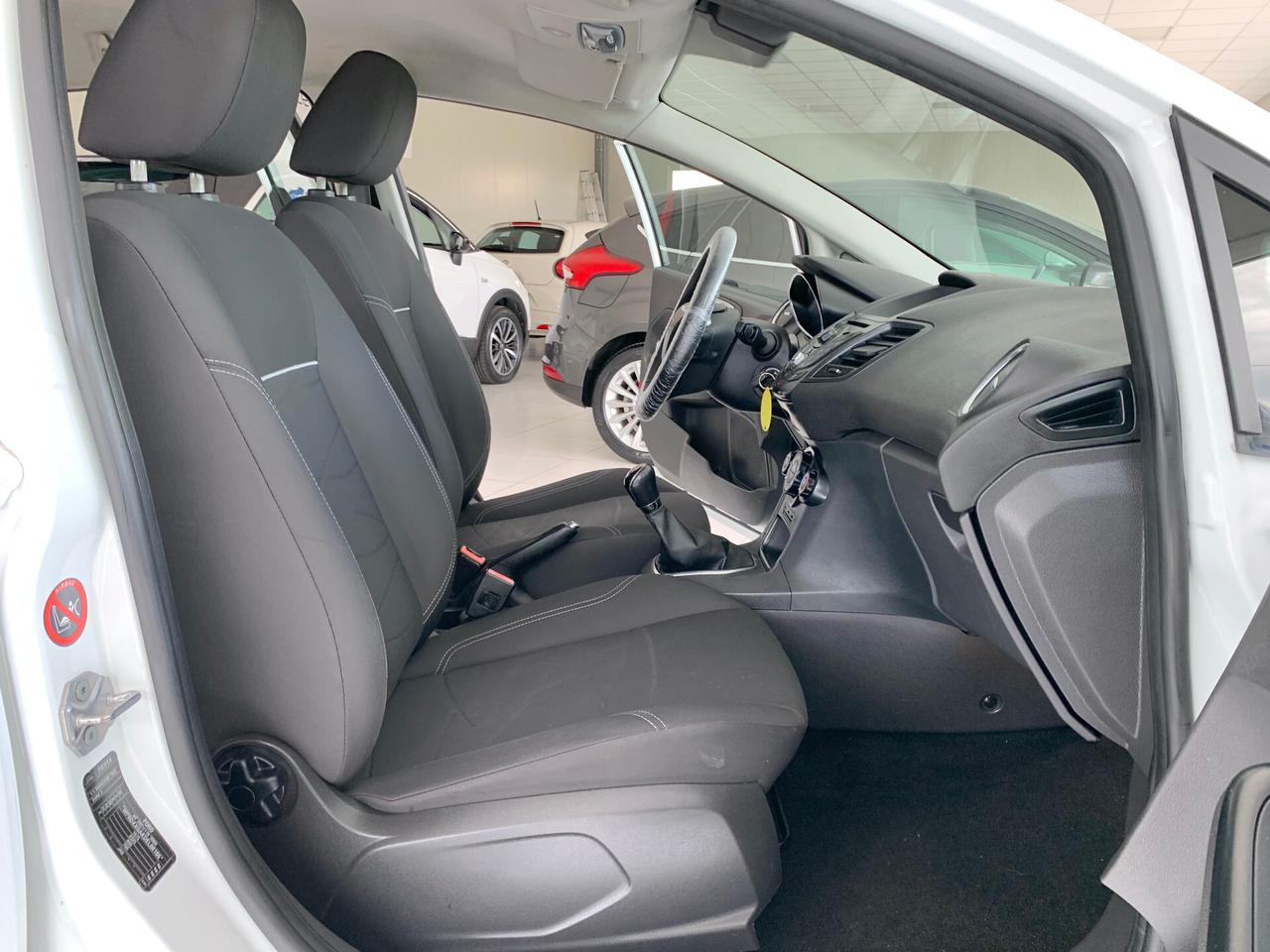 Ford Fiesta 1.5 TDCi 75CV 5 porte POCHI KM