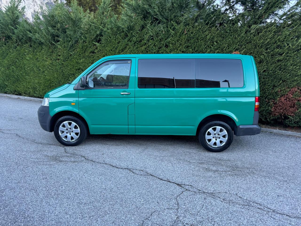 Volkswagen Caravelle 9 posti 1.9 TDI/105CV