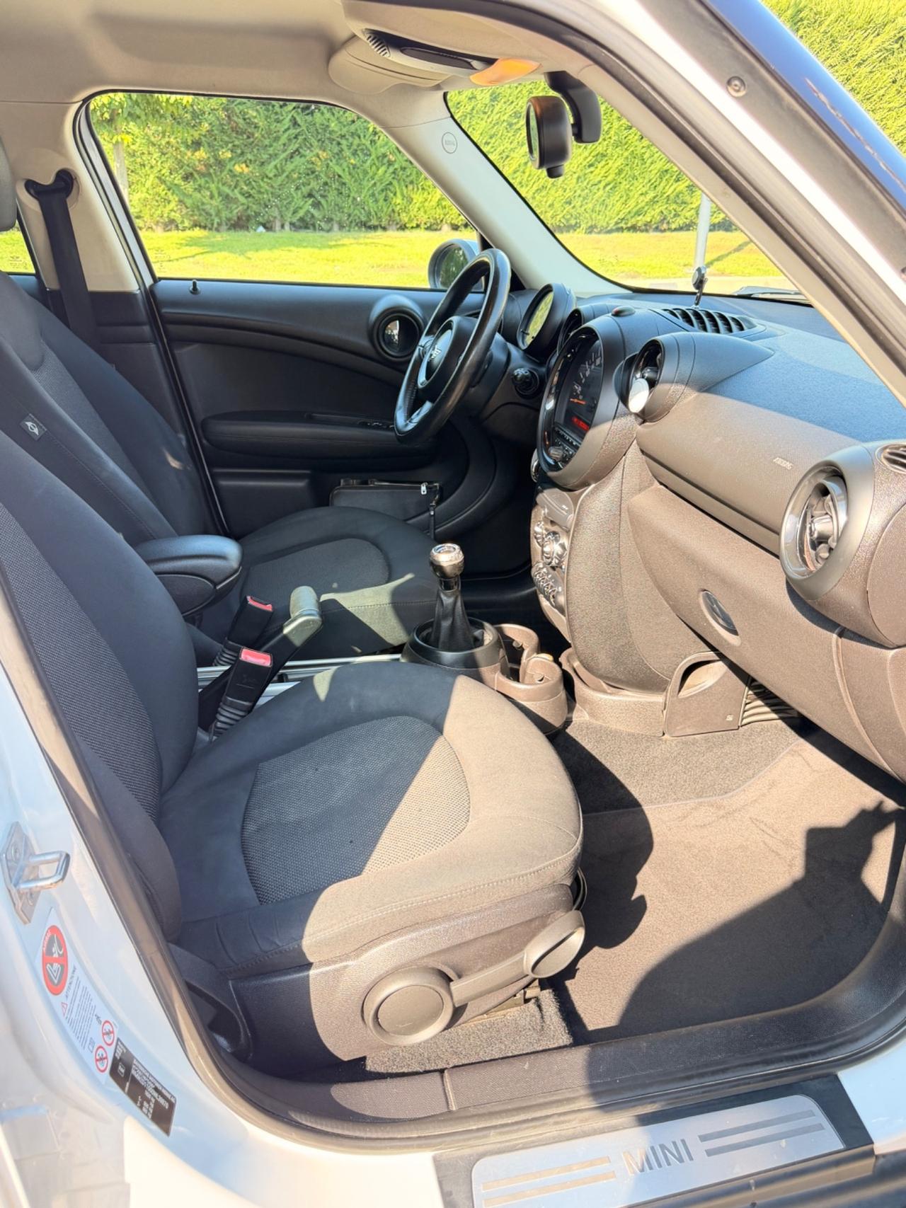 MINI COUNTYMAN 1.6D euro6 NEOPATENTATI GARANZIA