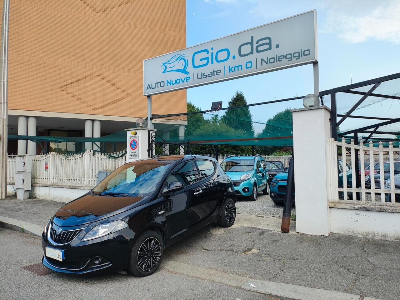 LANCIA YPSILON 1.0 HYBRID GOLD KM 22895 -2023