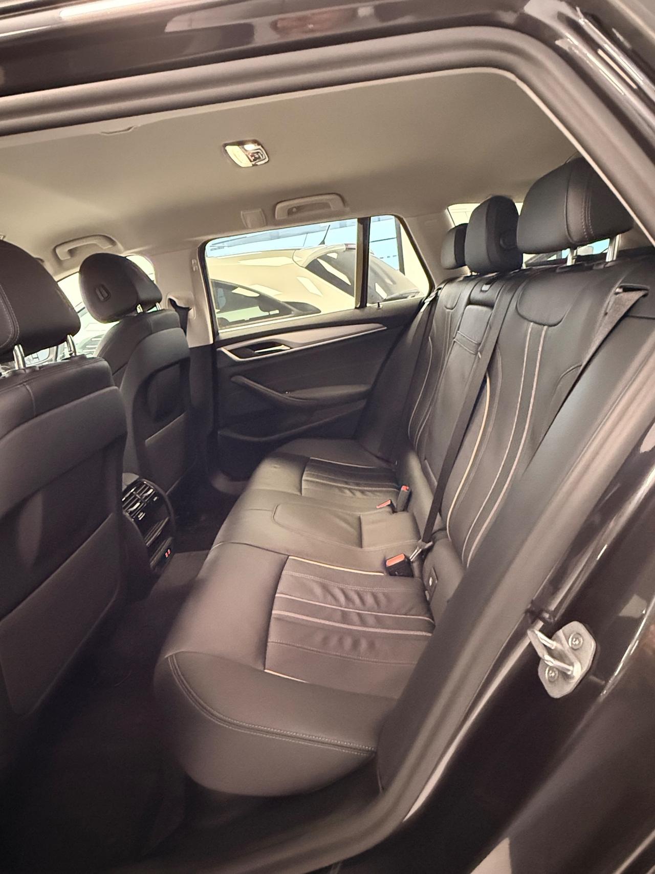 Bmw 520 520d 48V xDrive Touring Business