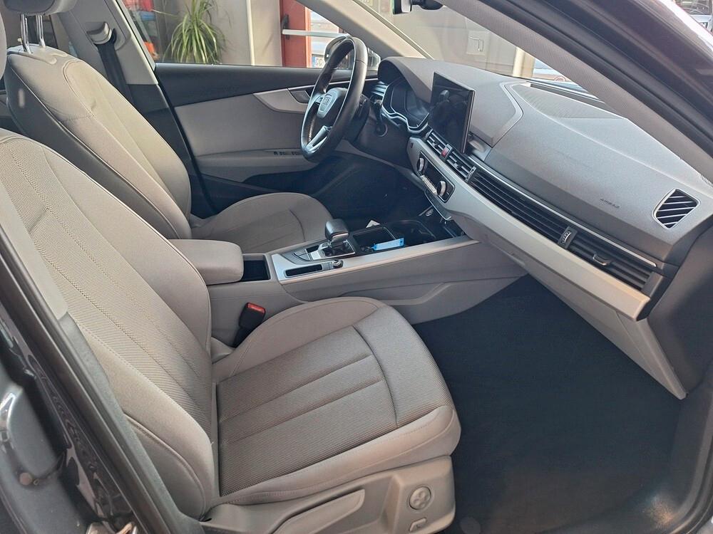 Audi A4 Avant Business Advanced