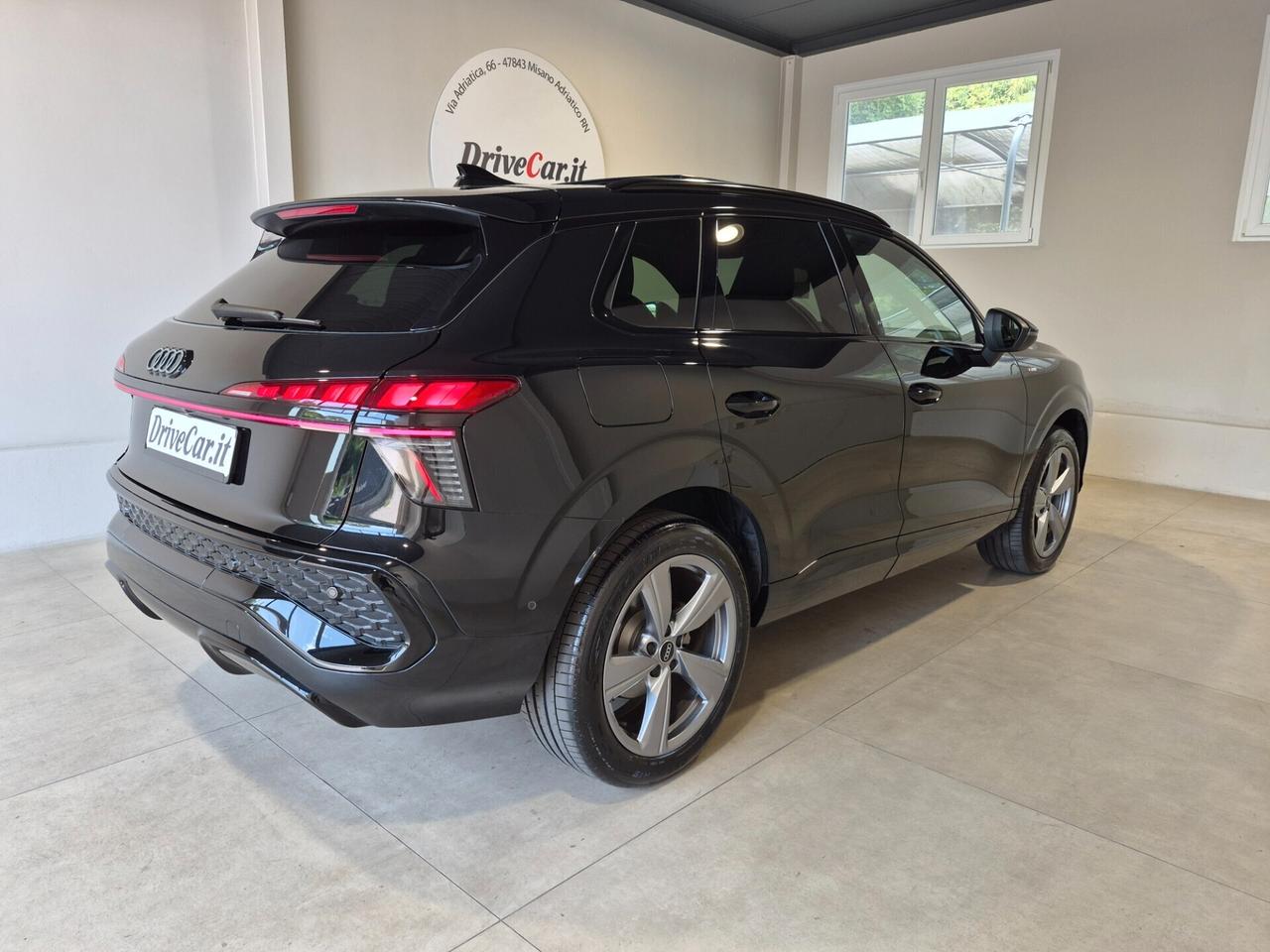 Audi Q3 1.5 TFSI MHEV S LINE EDITION 150CV S-TRONIC LED TETTO NAVI CARPLAY RETROCAM. ACC. AUTO UFFICIALE AUDI 1 PROPRIETARIO