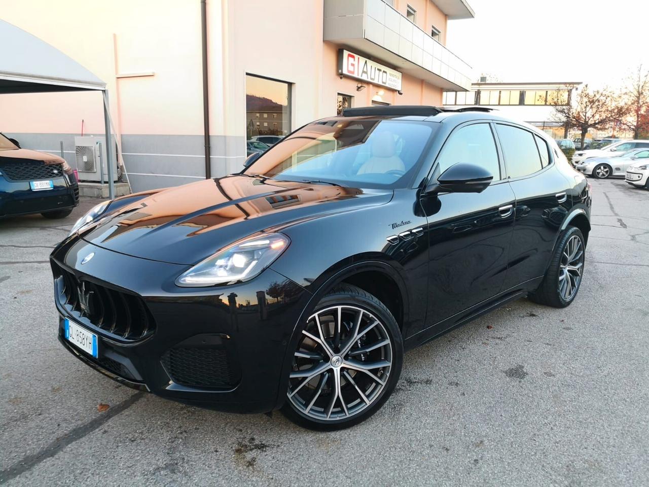 Maserati Grecale MHEV 330 CV AWD Modena