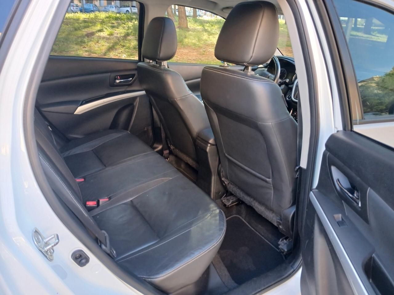 Suzuki S-Cross 1.6 DDiS Start&Stop 4WD All Grip Top