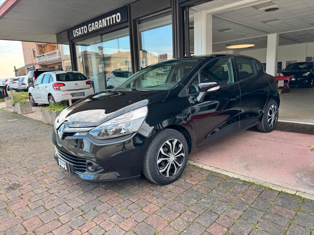 Renault Clio 1.2 75CV 5 porte Live