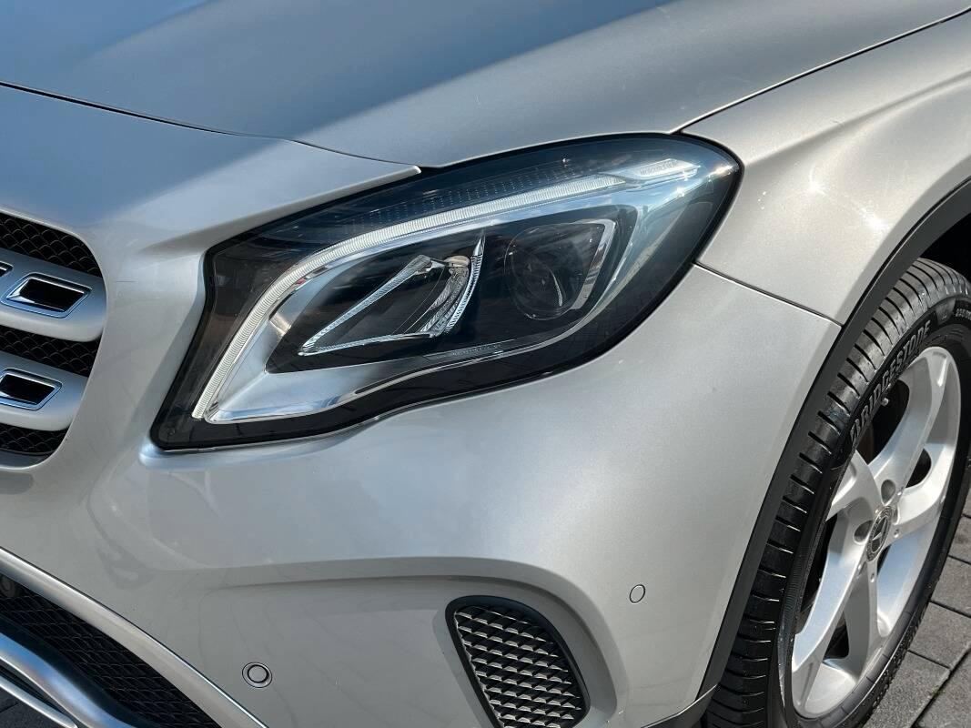 Mercedes Classe GLA 180 d Business