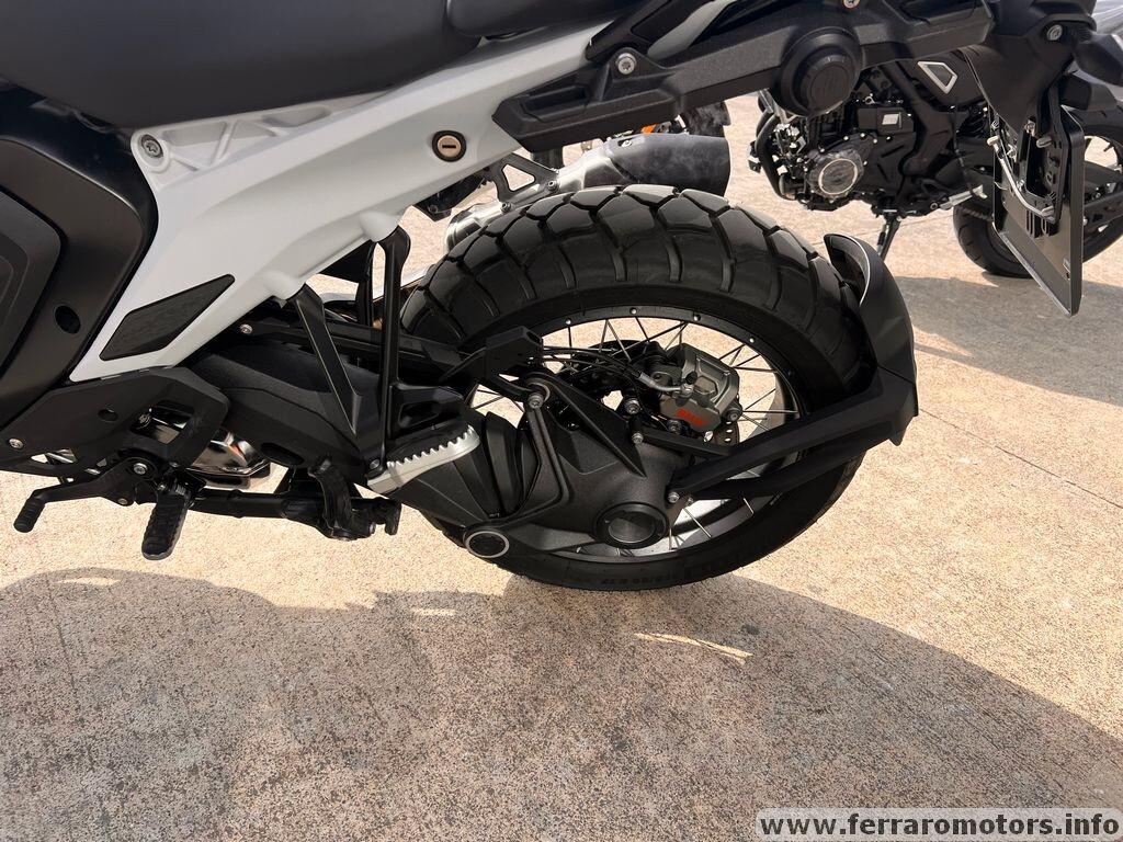 Bmw R 1300 GS trophy a soli 229 euro al mese