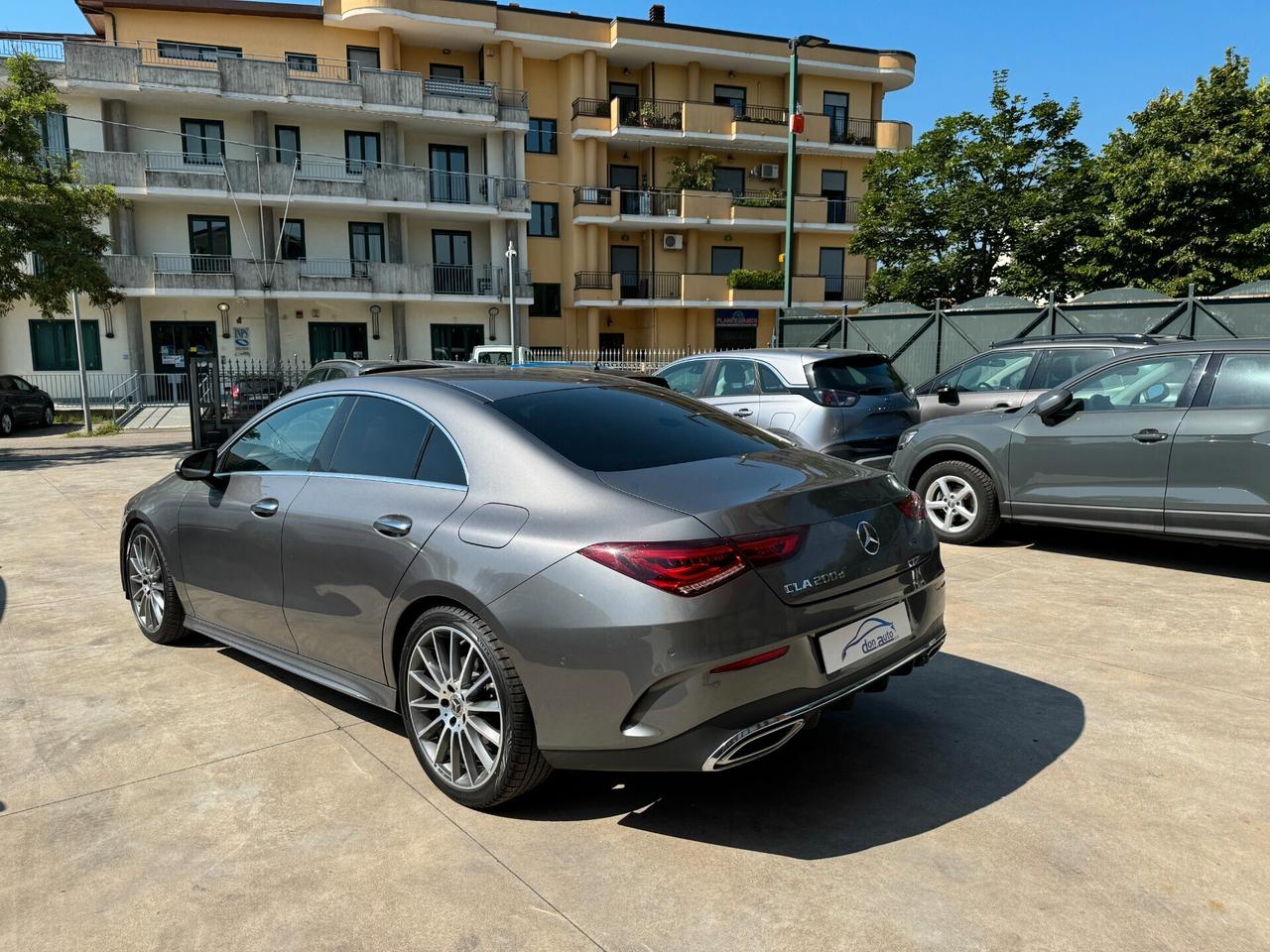 Mercedes-benz CLA 200 CDI Coupé Premium / Amg